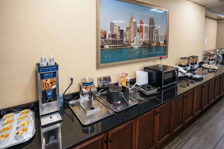 Breakfast/Coffee Service 33 of 61