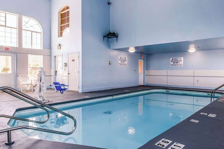 Pool 34 of 50